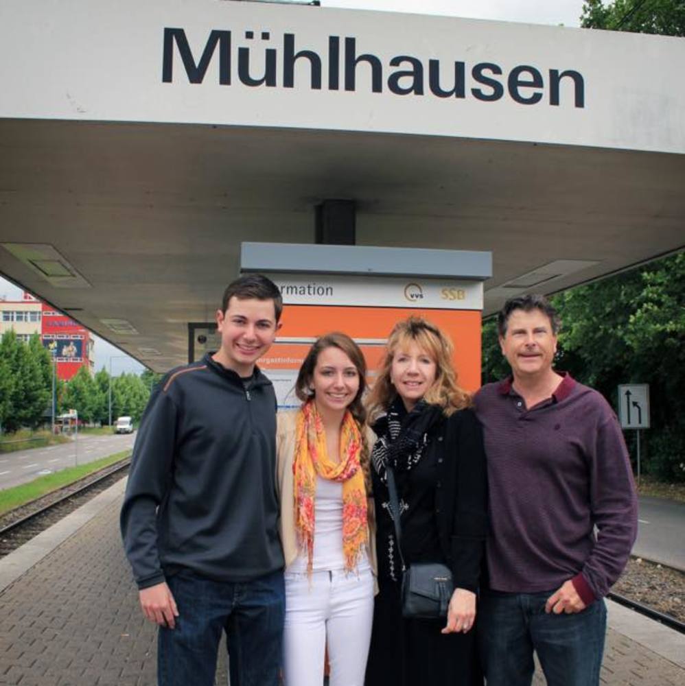 Meet your Posher, Kim